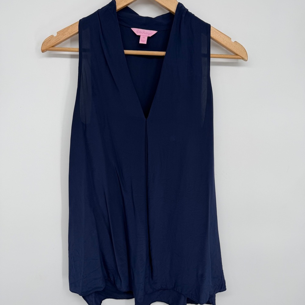 Lilly Pulitzer Navy Blue 100% Silk Sleeveless V-Neck Draped Blouse XS